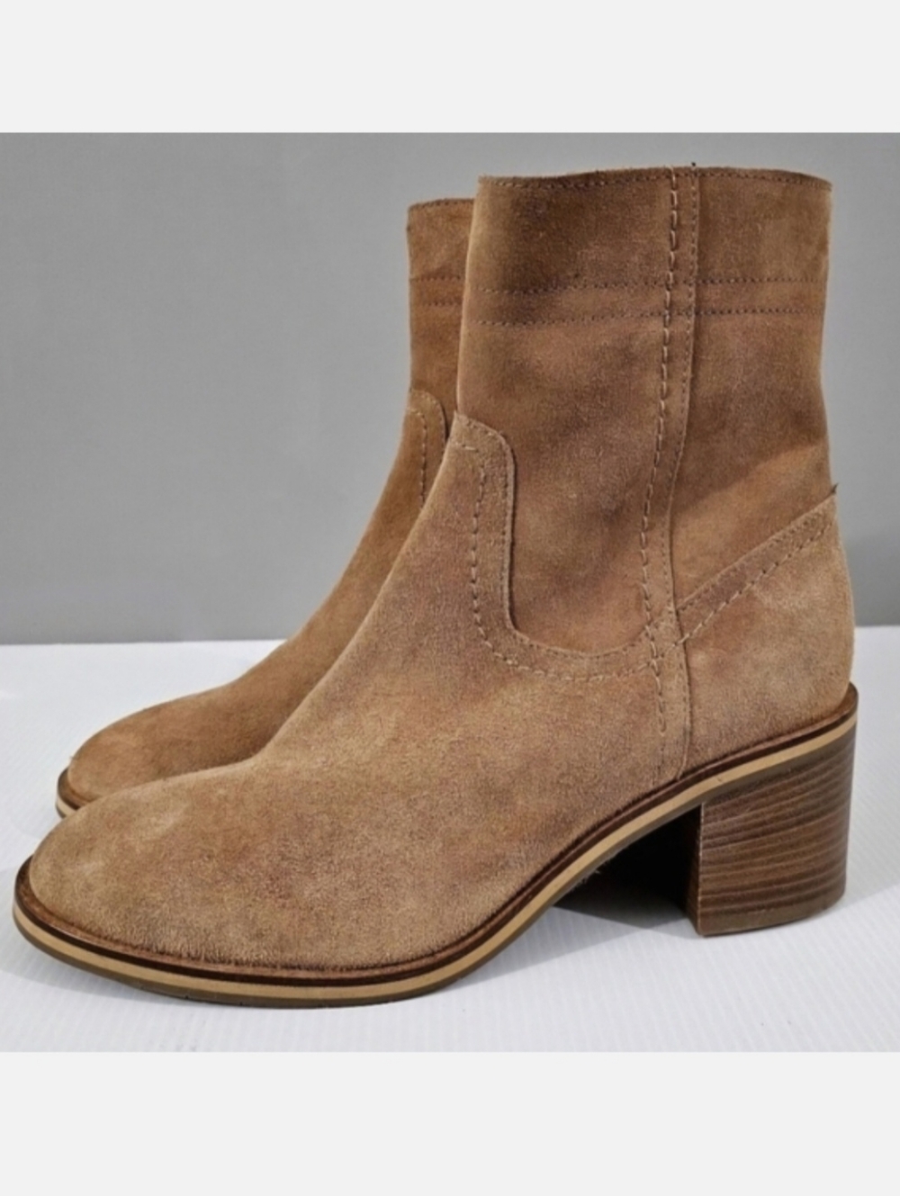 Aquatalia Bellamy Block Heel Ankle Boot Womens 9.5 Brown Suede Water Resistant